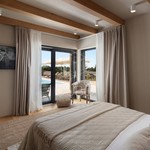 1776169455_1775590863_1755508527_main_large-19.jpg