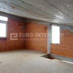 zagreb-gornji-bukovac-zgrada-dva-stana-parking-potkrovlje-prozor__4Bypf6YH-4000x1800.jpg