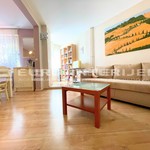 zagreb-male-nica-a.t.mimare-garsonijera-prvi-kat-dnevni-blagavaona-stol__xnle2rnp-1600x1200.jpg