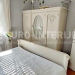 prodaja---stan---zagreb---male-nica----spava-a-soba-bra-ni-krevet--2-__wdJTgUBj-1800x4000-portrait.jpg