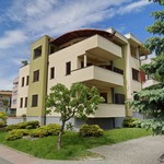 prodaja-stana-zagreb---perjavica-zgrada__nwucTk9O-1122x595.jpg