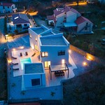 dji-0450__xs8ECRow-2400x1350.jpg